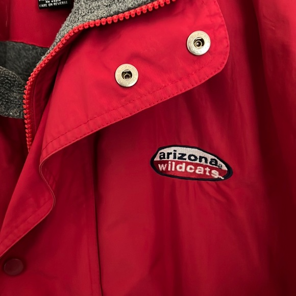 University of Arizona vintage polyester-fleece lined jacket, mens large - Picture 2 of 4